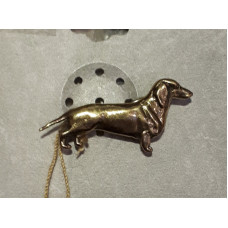 Tax Korthårig Brosch nr b12016 i brons