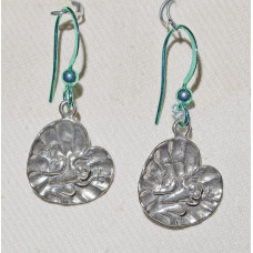 Groda på Näckrosblad Örhängen nr e18142