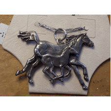 Häst Sto med Föl Hänge nr n12163